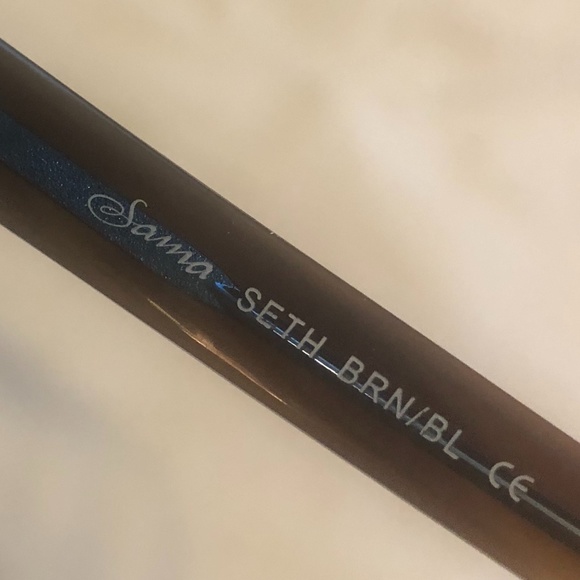 SAMA EYEWEAR designer glasses frames , very stylisch ,very classy - Picture 4 of 6